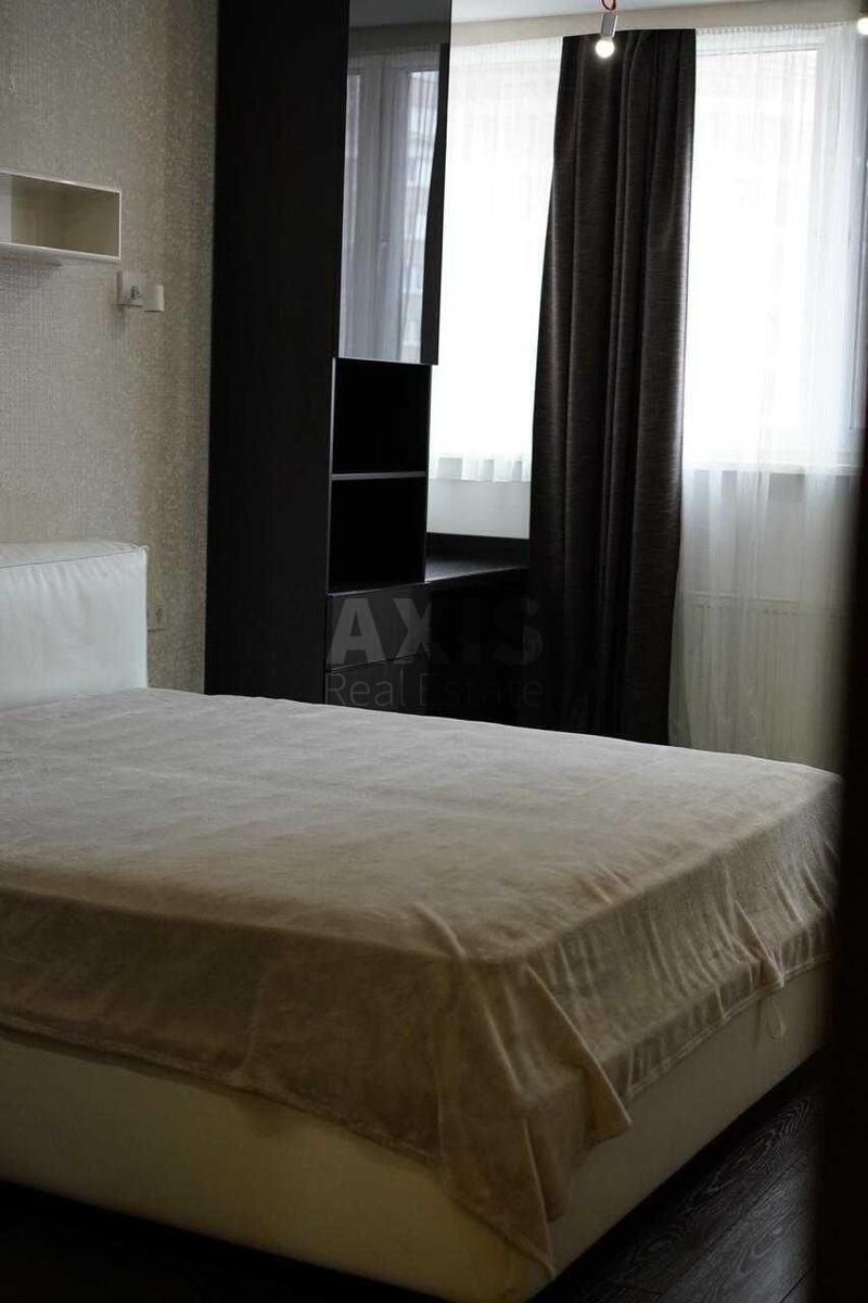 1k apartment vul. Golosii'vs'ka 13Б6