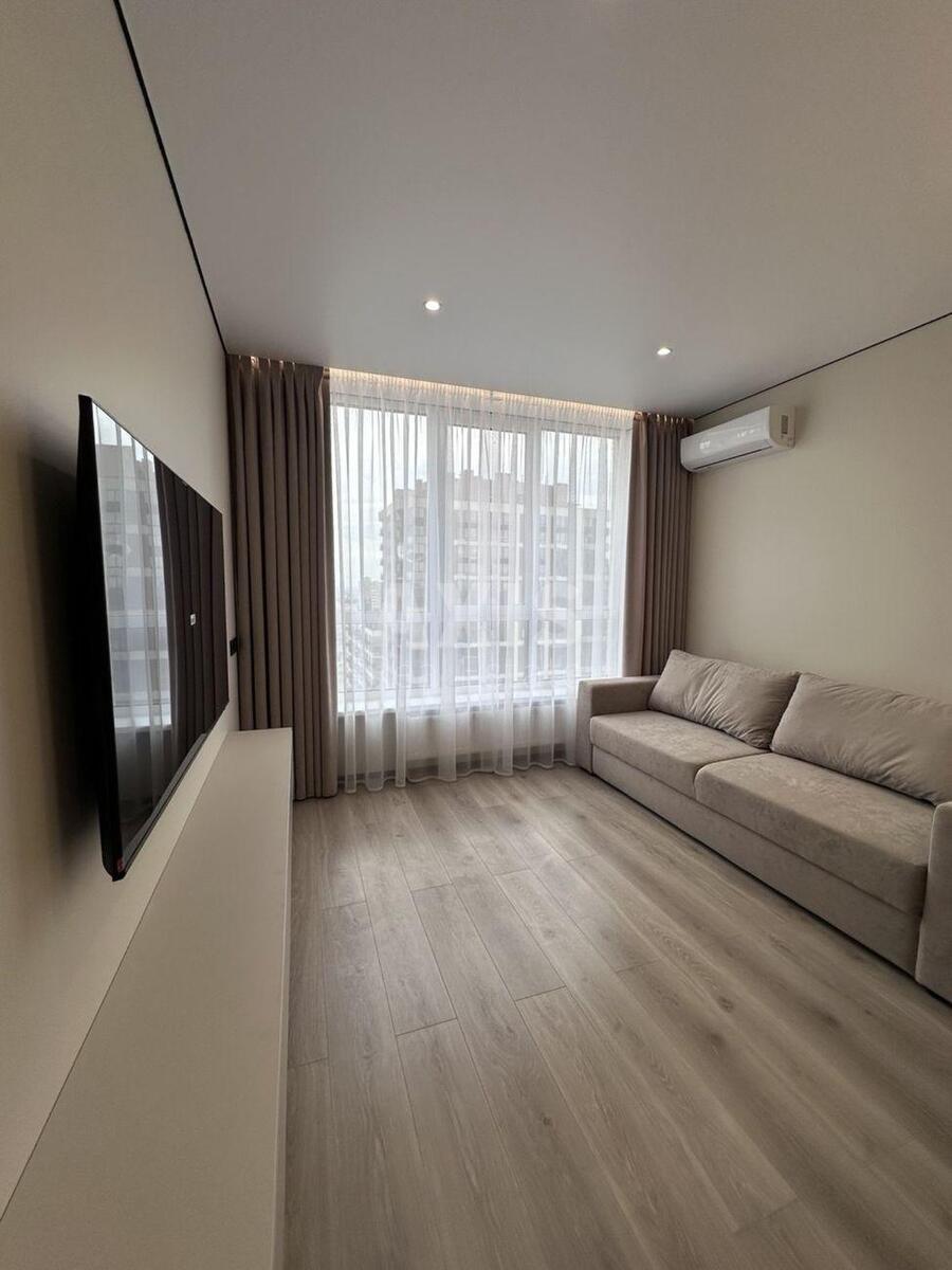 1k apartment vul. Rodyny Kristeriv 202