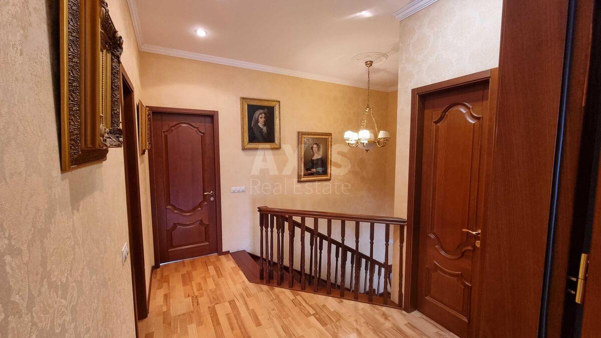 4k apartment vul. Gonchara Olesja 145