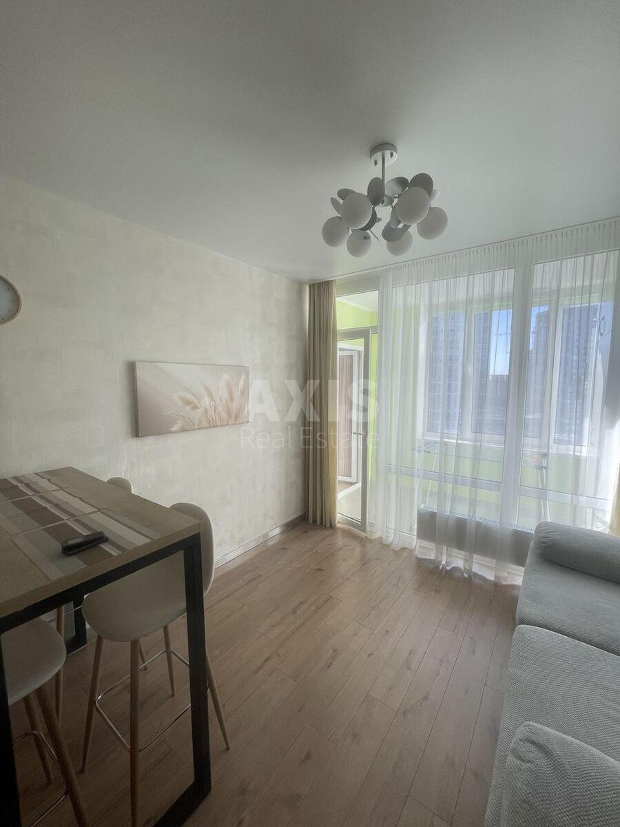 1k apartment pr-t Pravdy 832