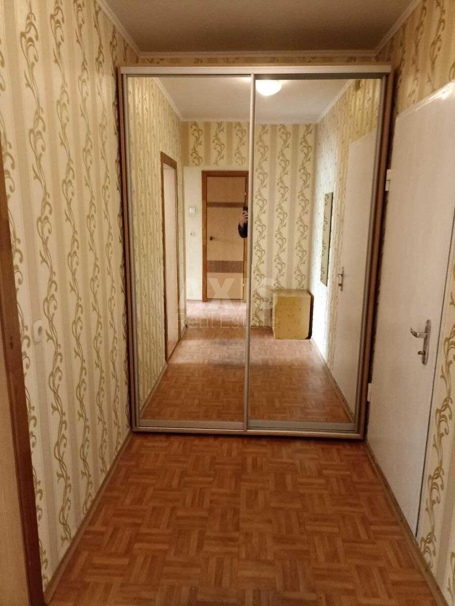 1k apartment vul. Oleny Pchilky 2Б1