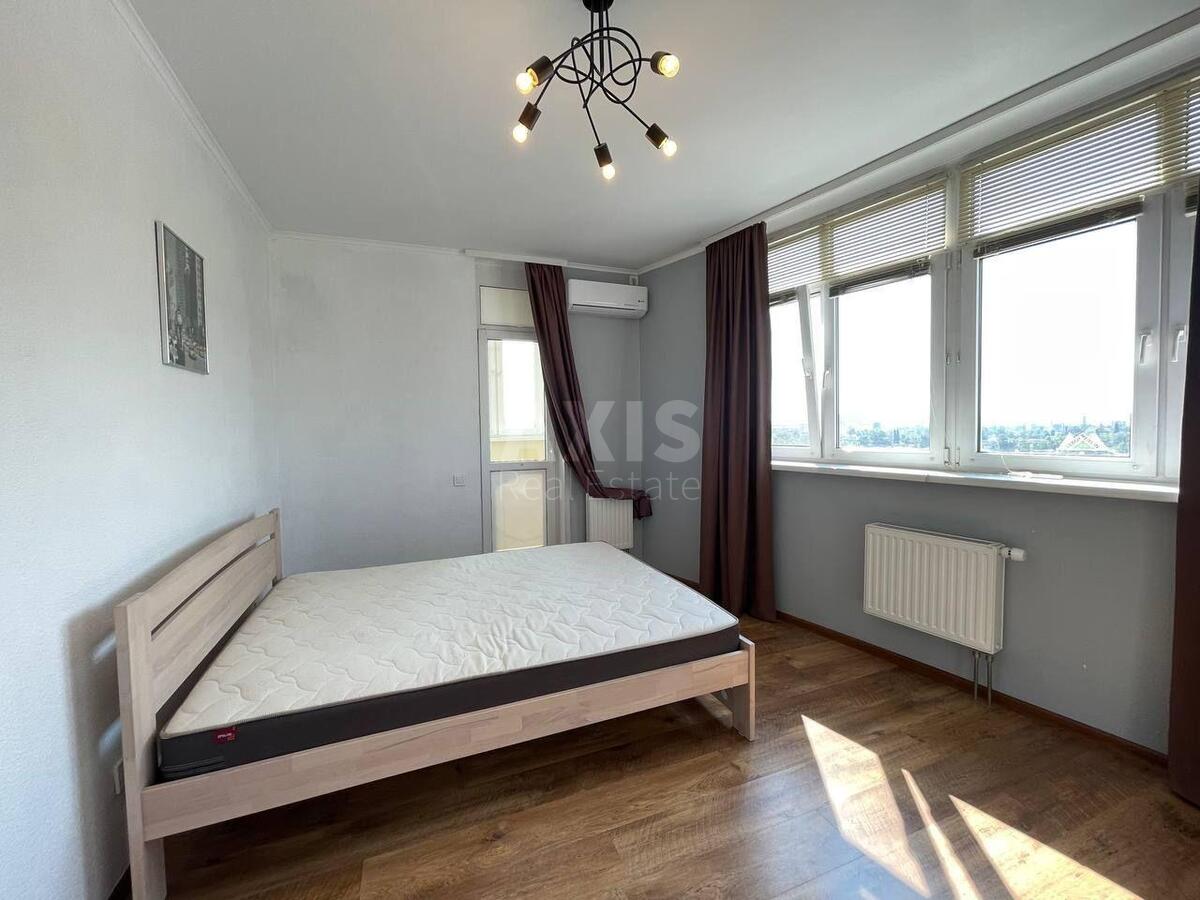 3к квартира ул. Семьи Кульженков 33577079