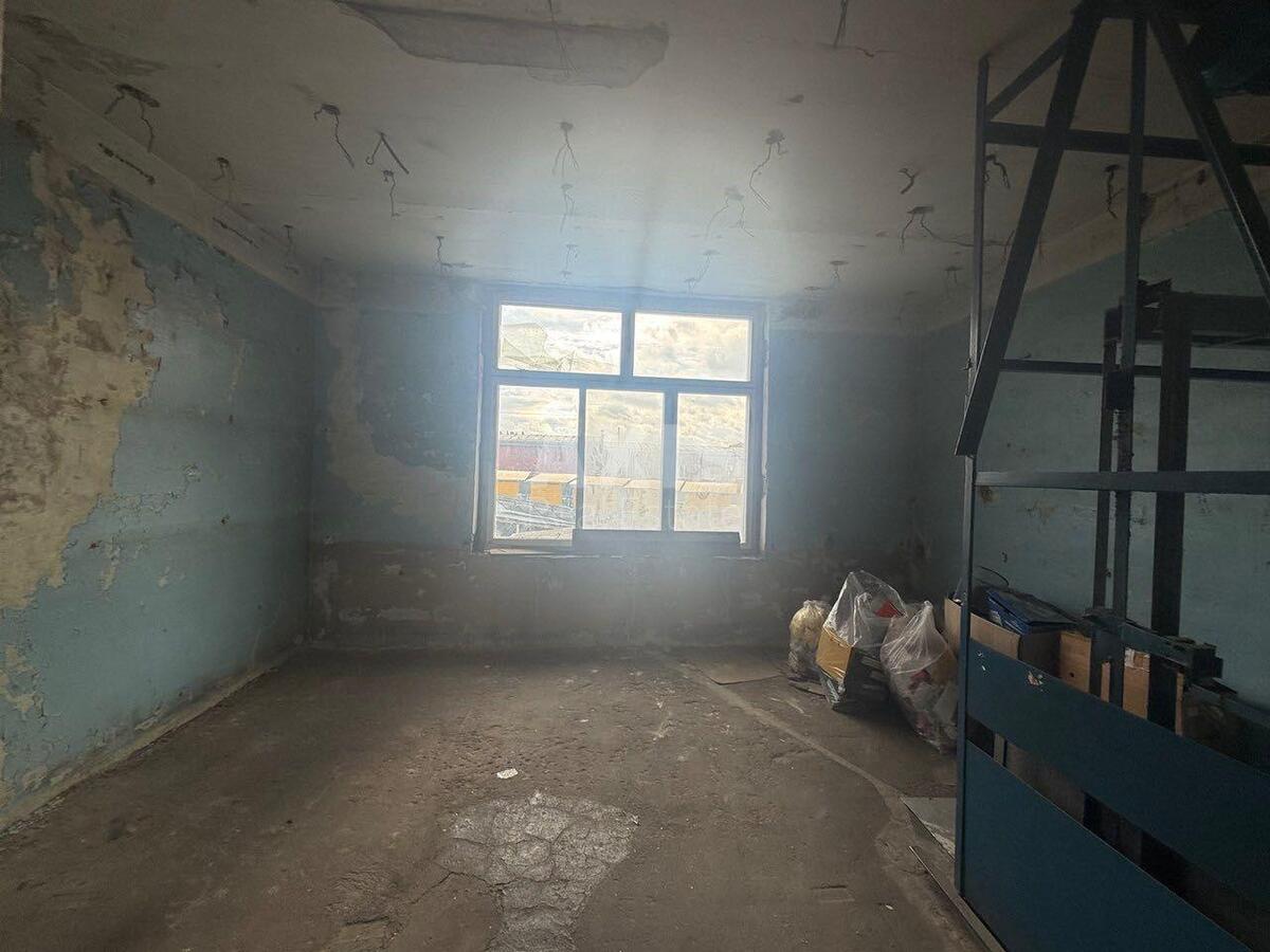 Service object vul. Radystiv 64, 1164m2620482