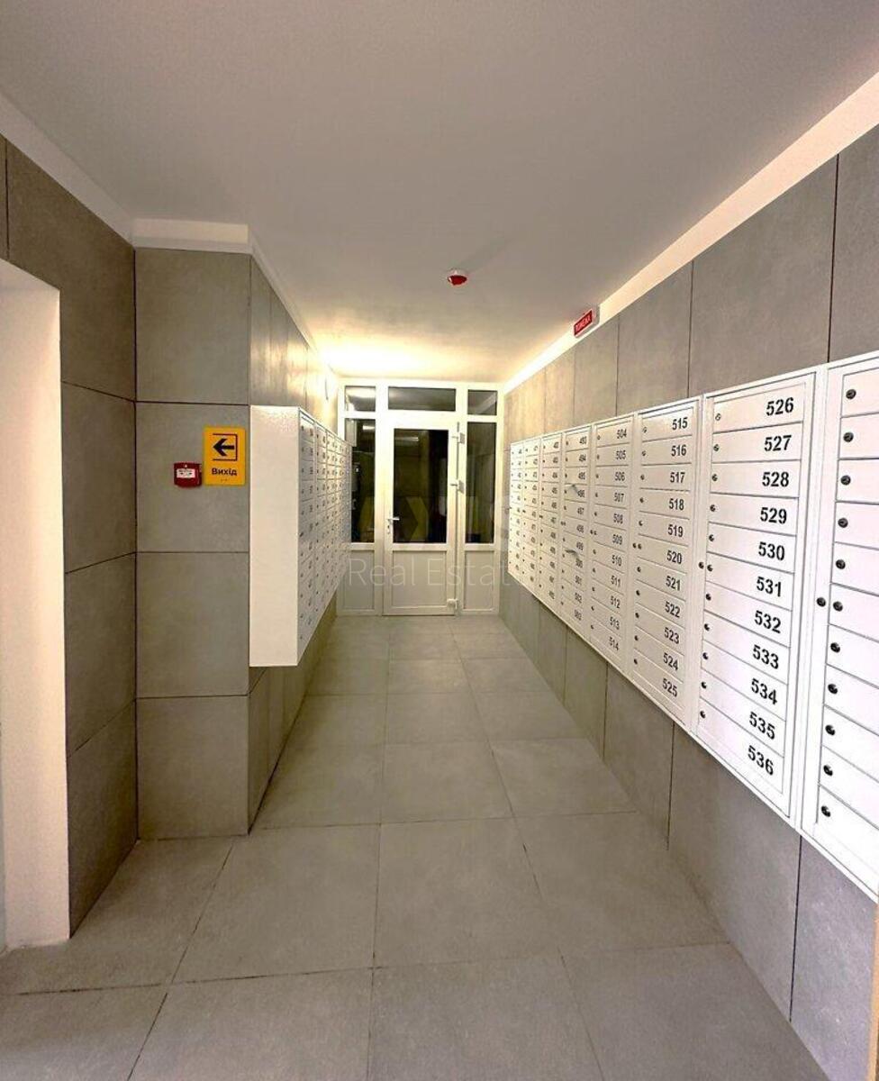 1k apartment vul. Myhajla Maksymovycha 32592143