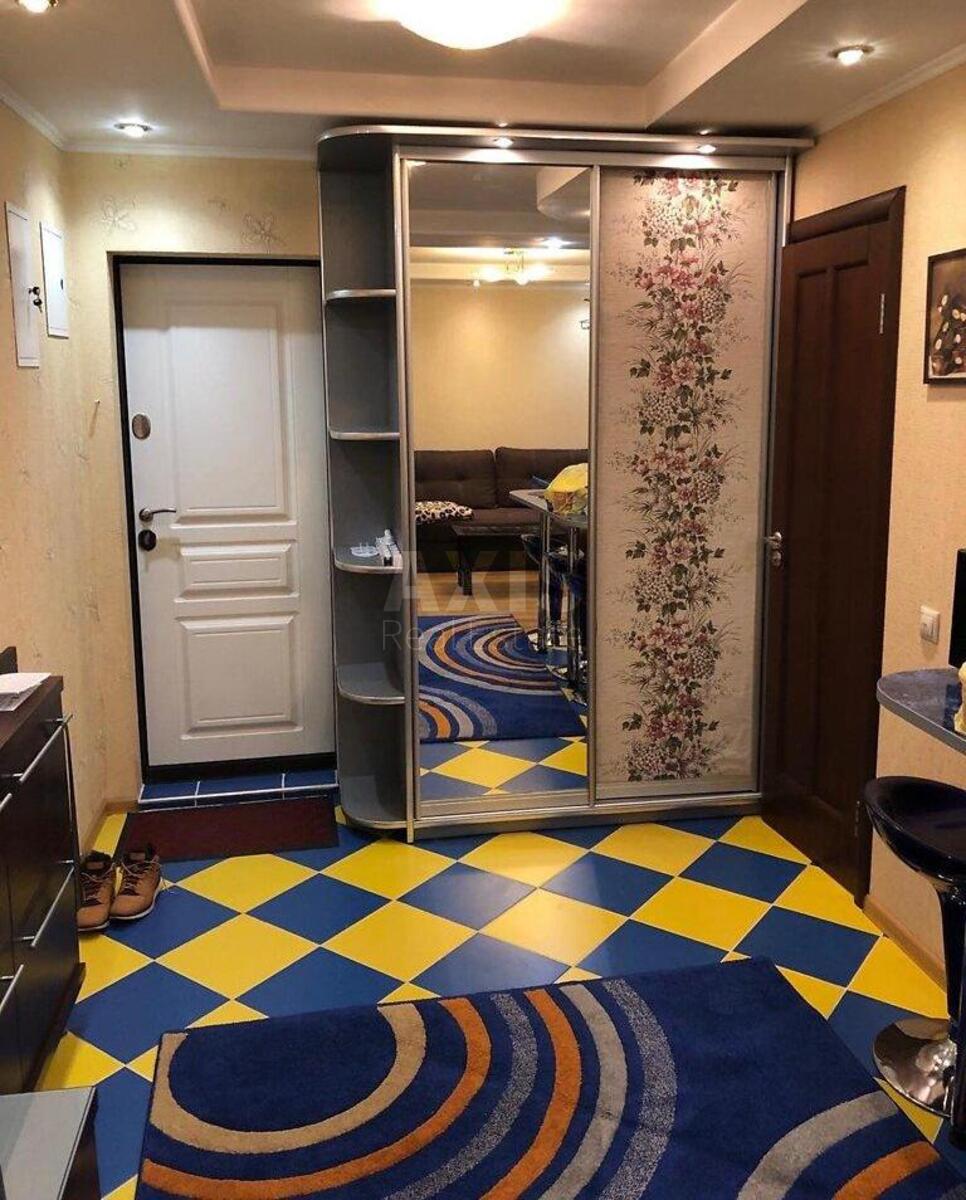2k apartment vul. Bogomol'cja Akademika 8А4