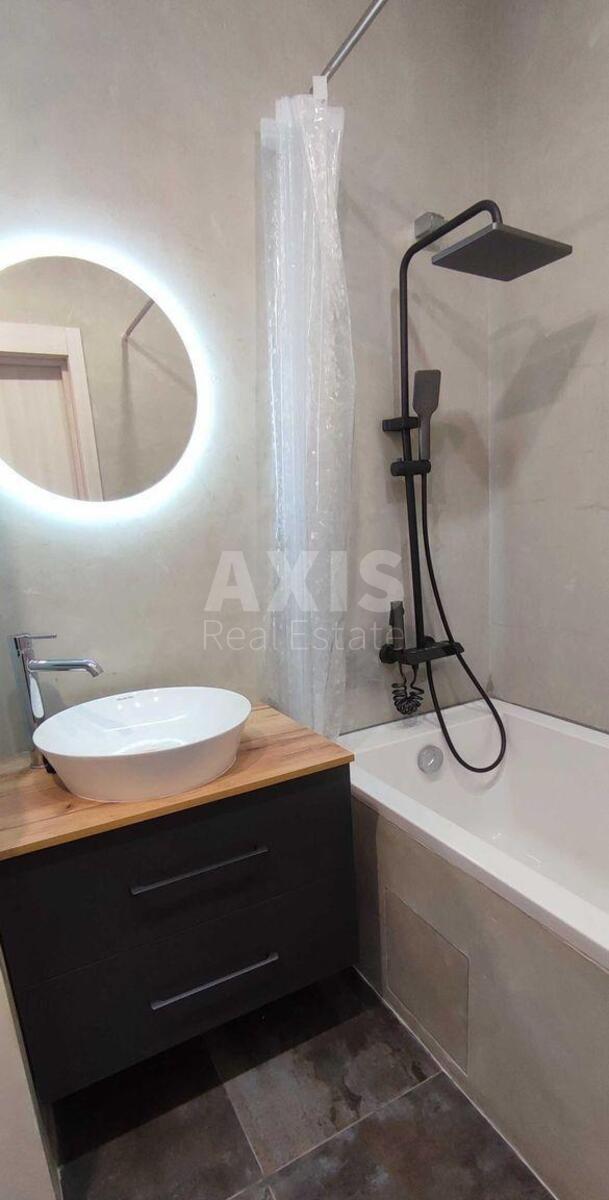 2k apartment nab. Dniprovs'ka 18627106