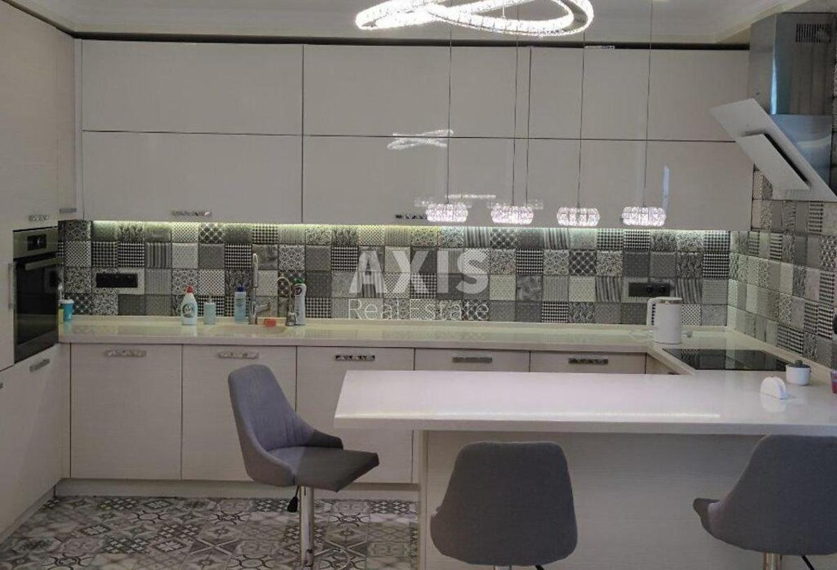 3к квартира пр-т Глушкова Академика 9Д38870