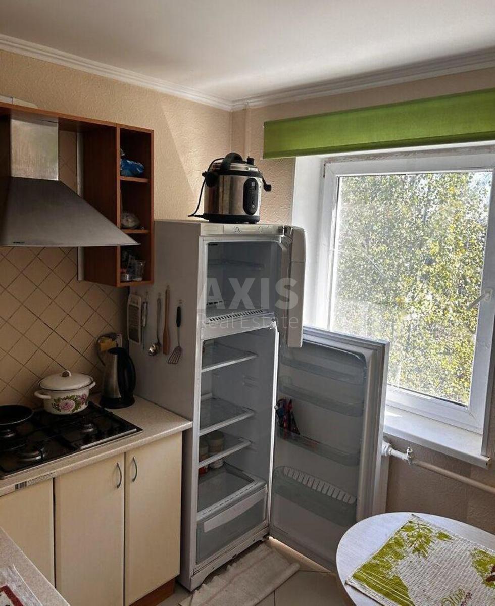 1k apartment pr-t Vidradnyj 14/452