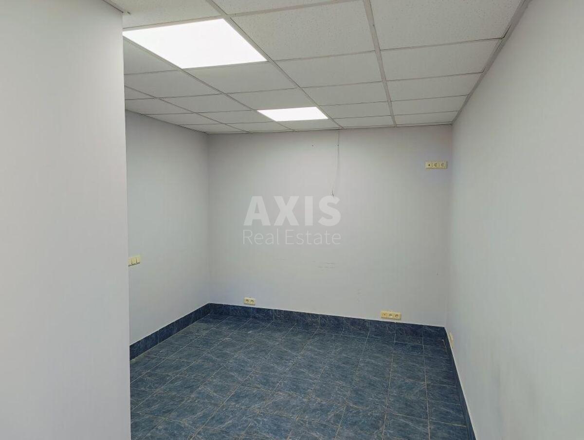 Trade object vul. Symyrenka 5, 30m2590251