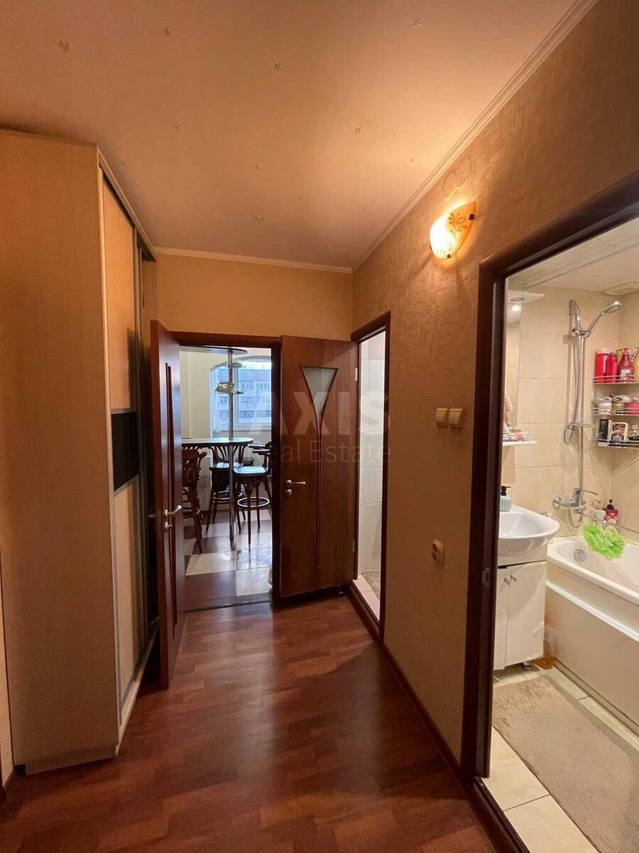 3k apartment vul. Alma-Atyns'ka 39Е8