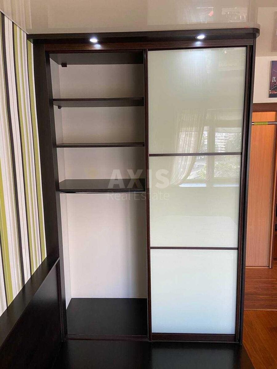 2k apartment vul. Malynovs'kogo Marshala 257
