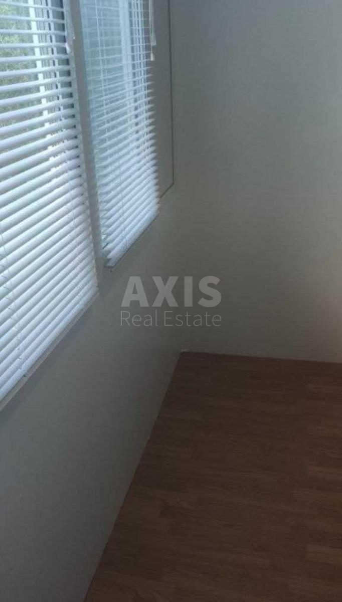 1k apartment vul. Kyrylivs'ka 995
