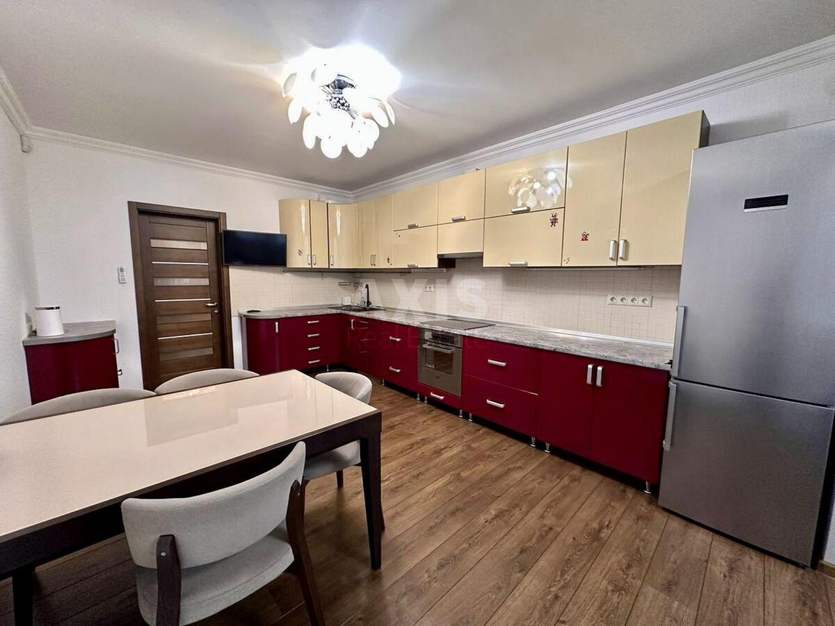 3k apartment pr-t Tychyny Pavla 18Б