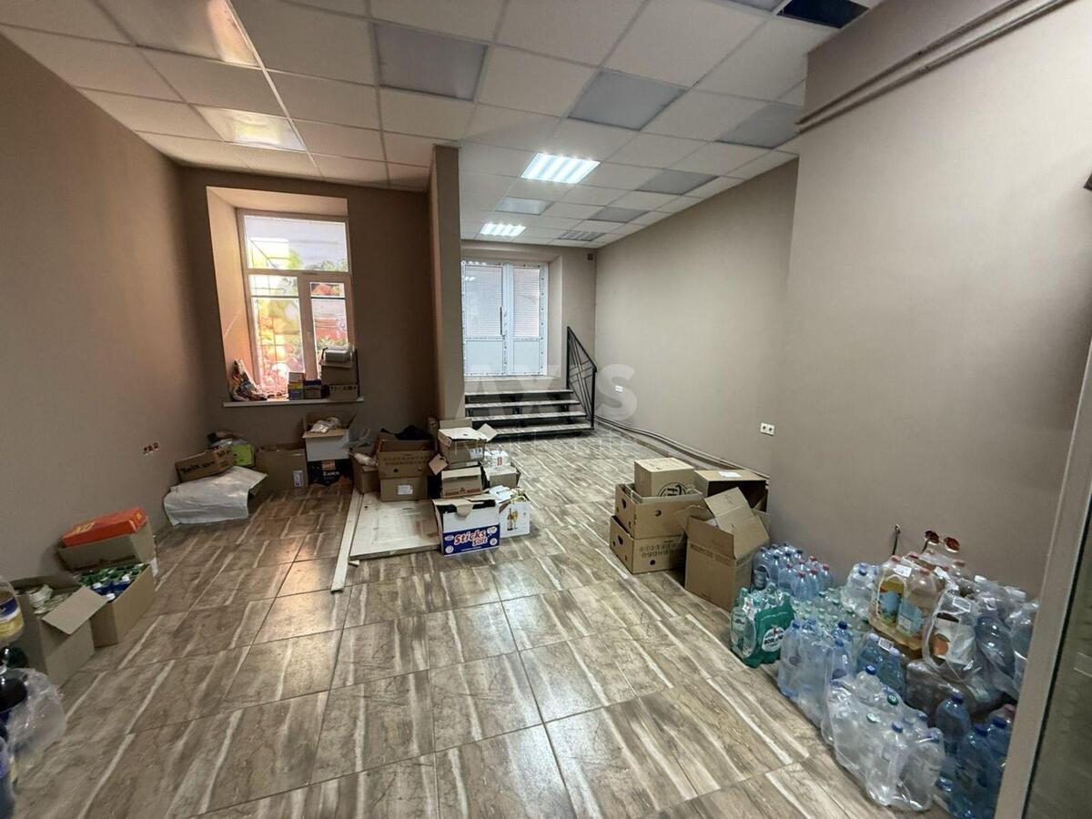 Trade object vul. Majborody Platona 25, 46m2597011
