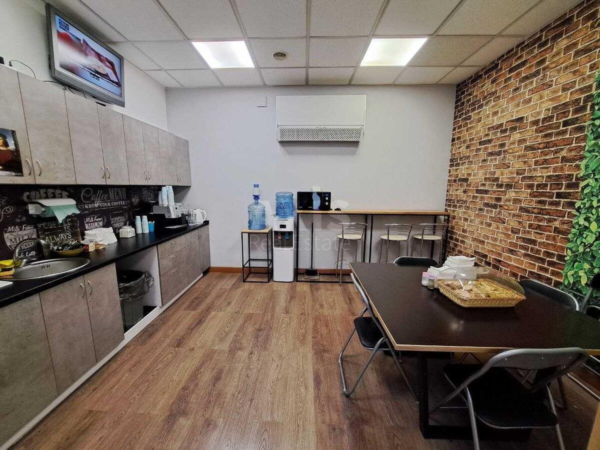 Office vul. Zheljabova 2, 25m26