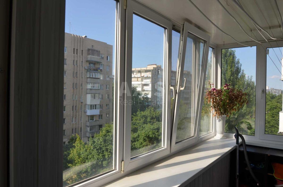 2k apartment vul. Entuziastiv 7/110