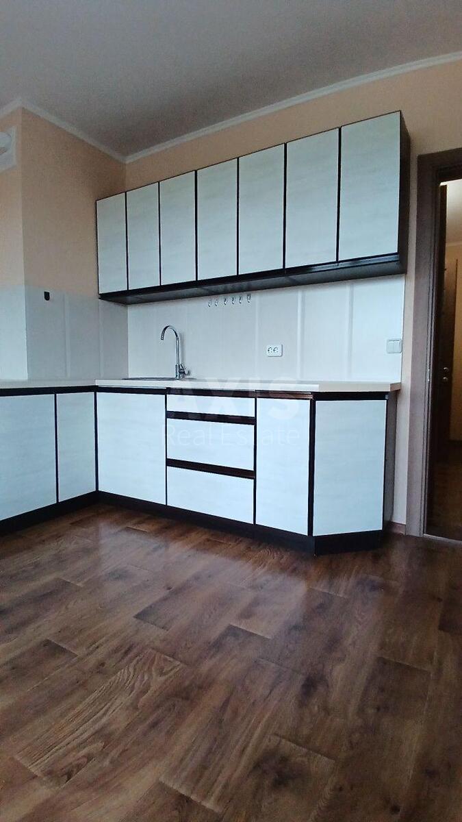 2к квартира ул. Ревуцкого 540