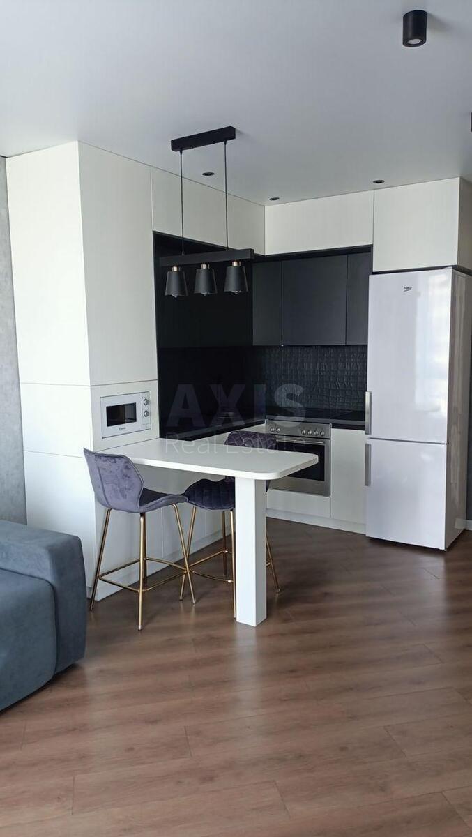 2k apartment pr-t Yevropeyskoho Soyuzu 8361344