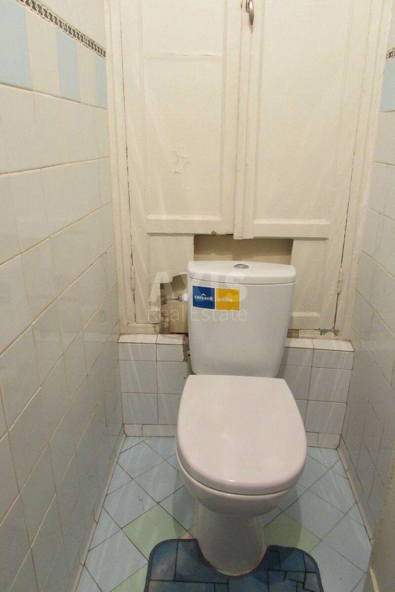 2k apartment vul. Volodymyrs'ka 199