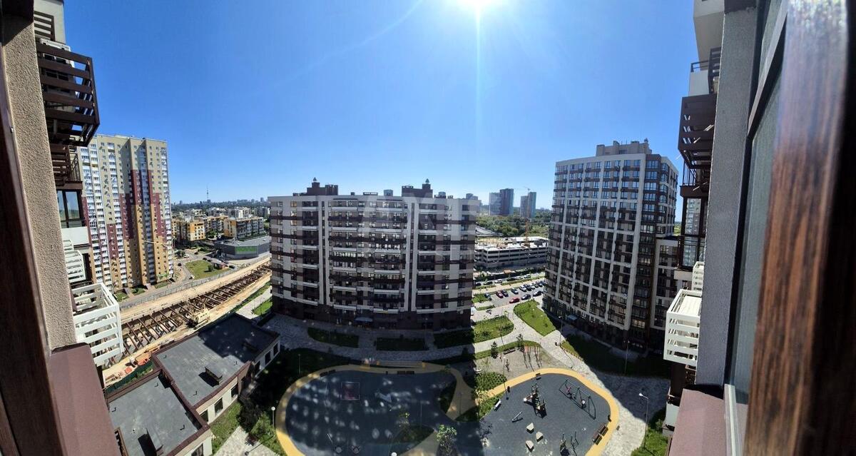 3к квартира вул. Олександра Олеся 161051