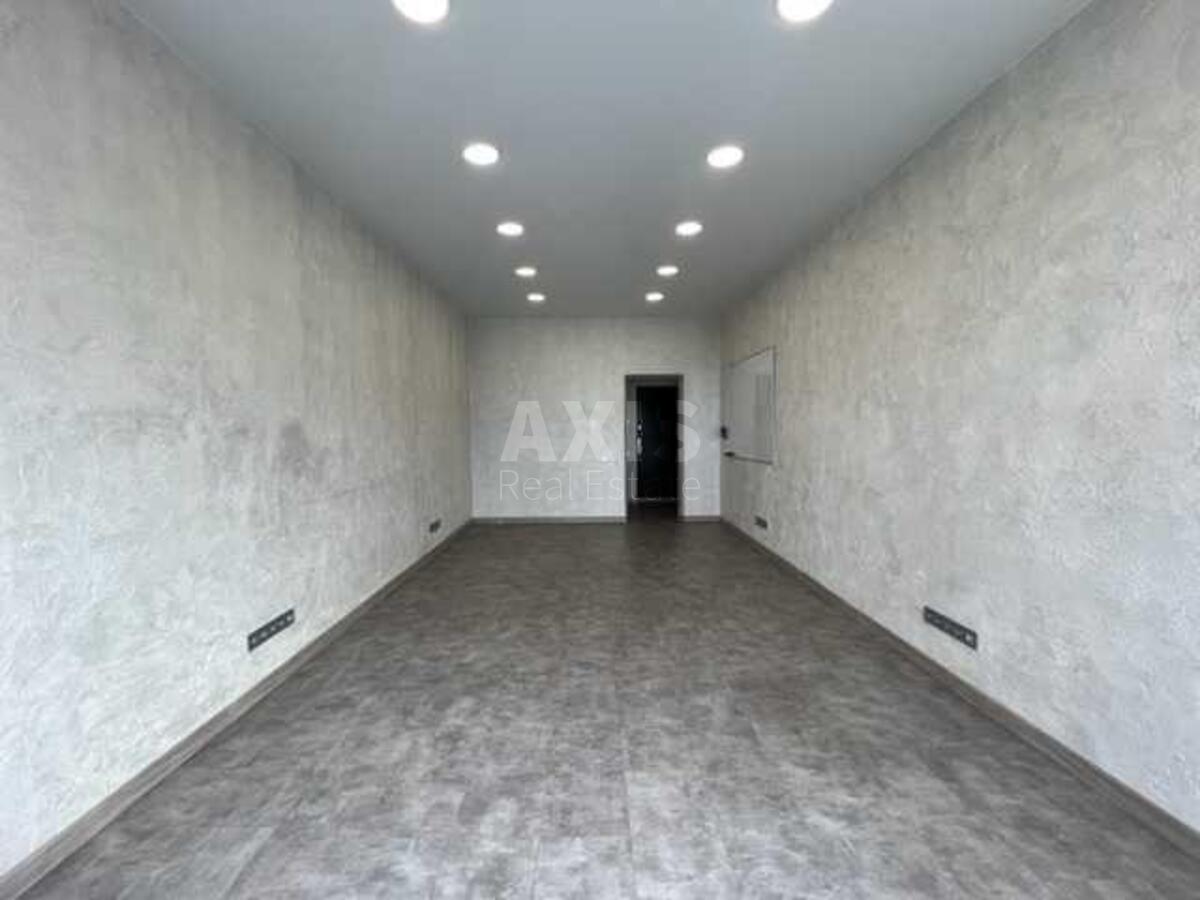 Office vul. Jevgena Konoval'cja 34, 111m2611441