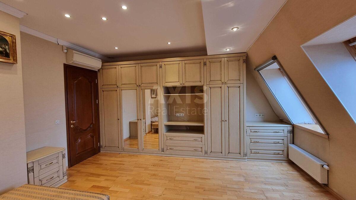 4k apartment vul. Gonchara Olesja 146