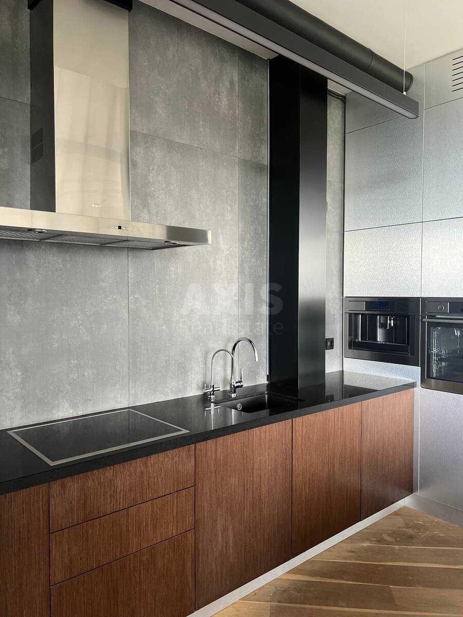 3k apartment vul. Jevgena Konoval'cja 26А6