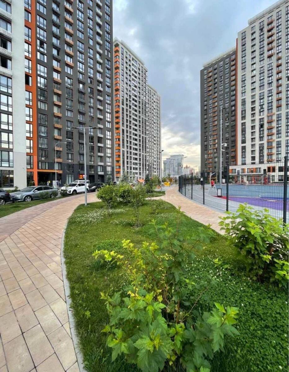 2k apartment nab. Dniprovs'ka 187