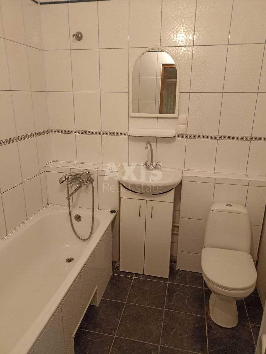 1k apartment vul. Oleny Pchilky 2Б2