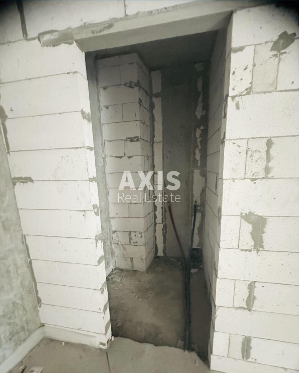 3k apartment nab. Dniprovs'ka 155