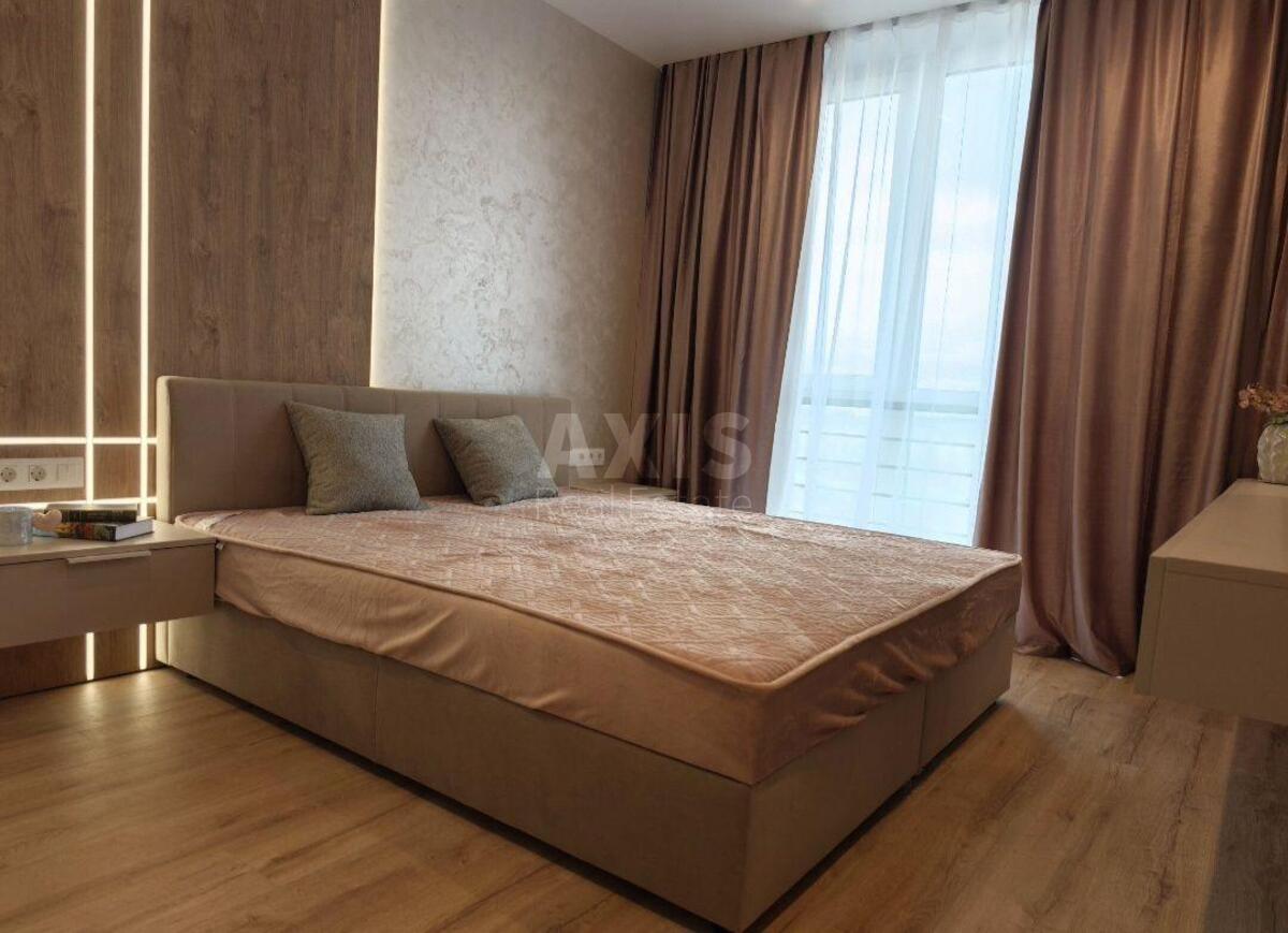 2к квартира пр-т Европейского Союза 8362222