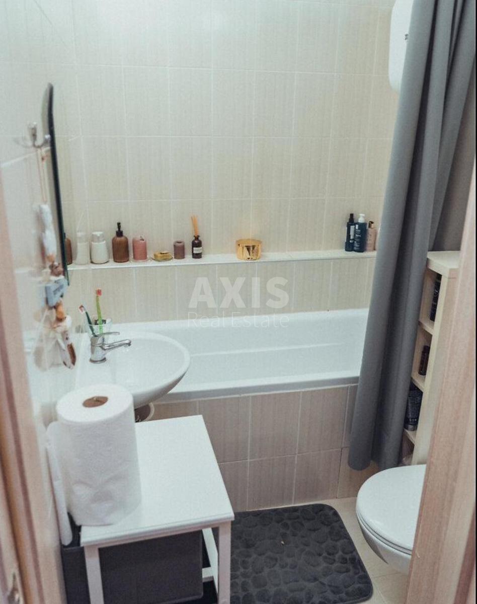 1k apartment vul. Lebedjeva Akademika 68