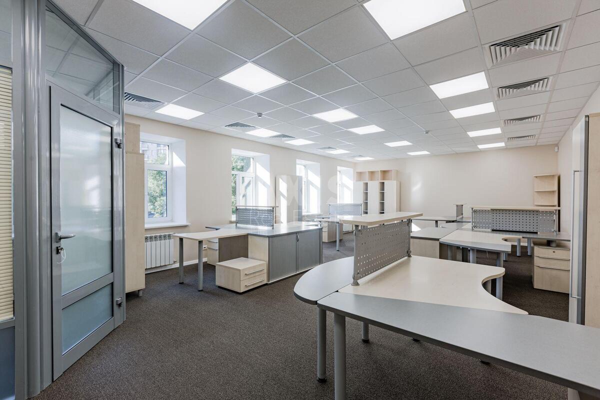 Office vul. Petljury Symona 14, 1795m2583808