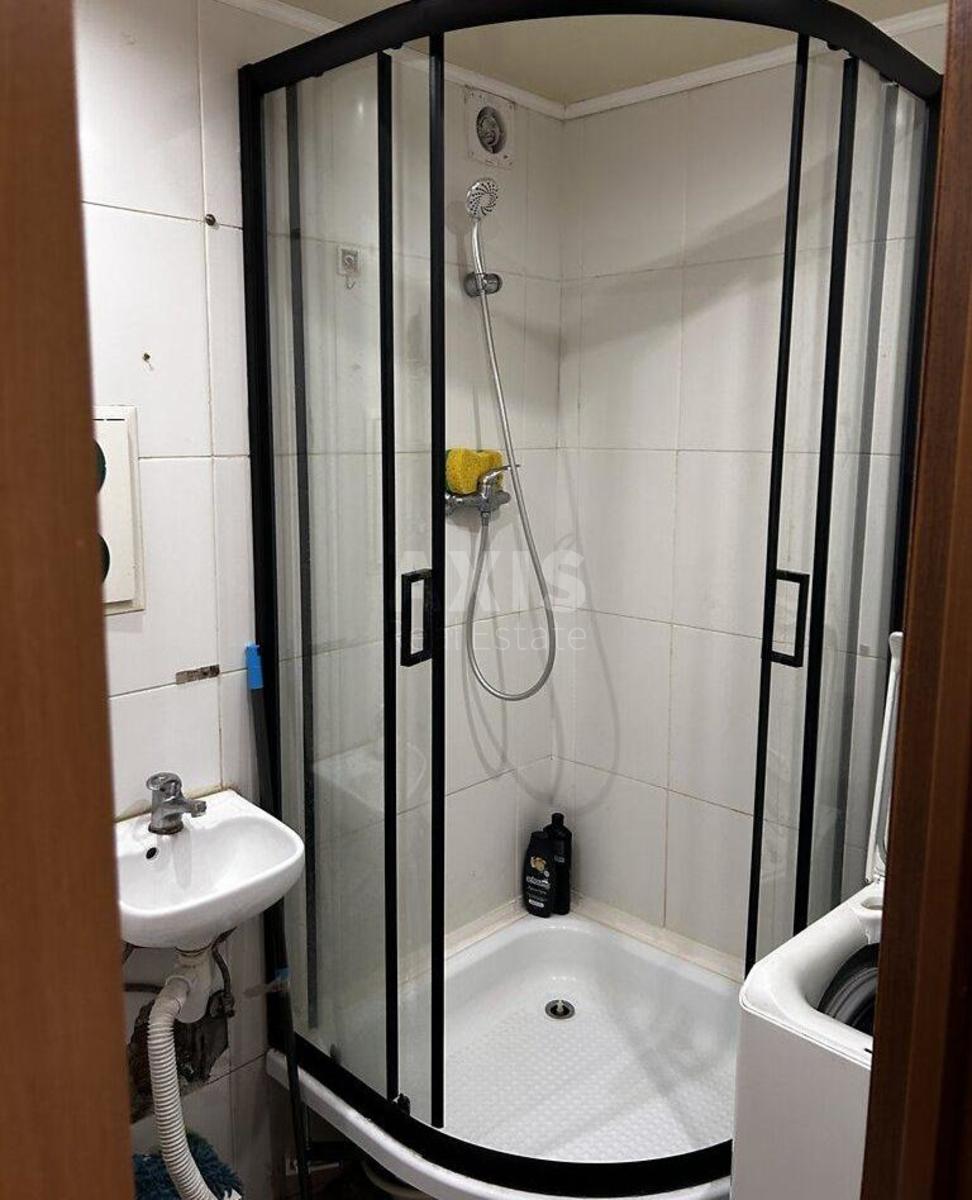 1k apartment pr-t Vidradnyj 14/453