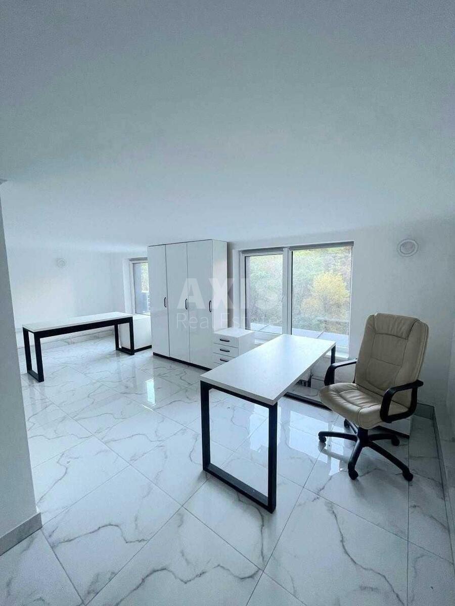 Office vul. Glybochyc'ka 73, 563m2587343
