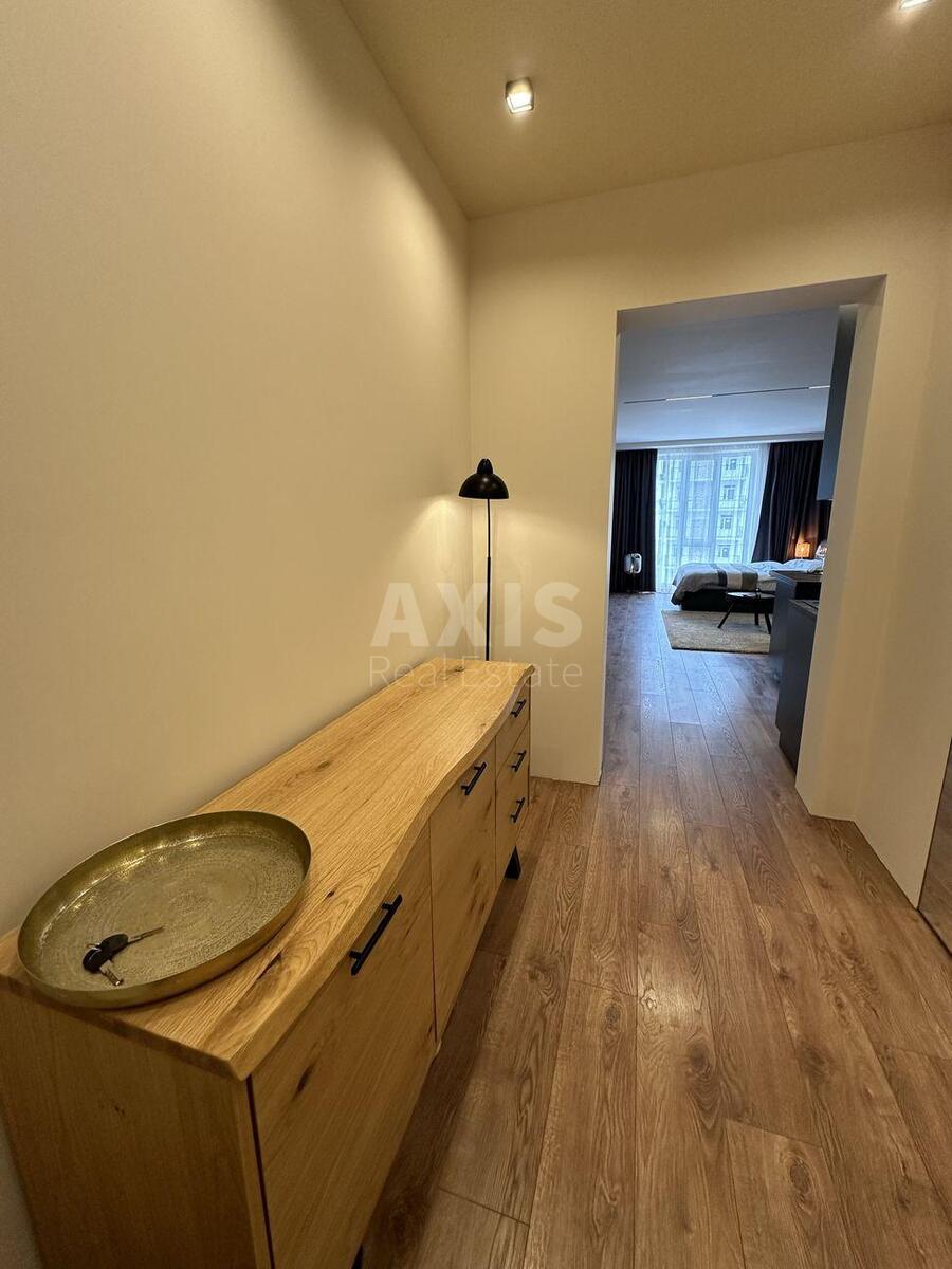 1k apartment vul. Myhajla Maksymovycha 245