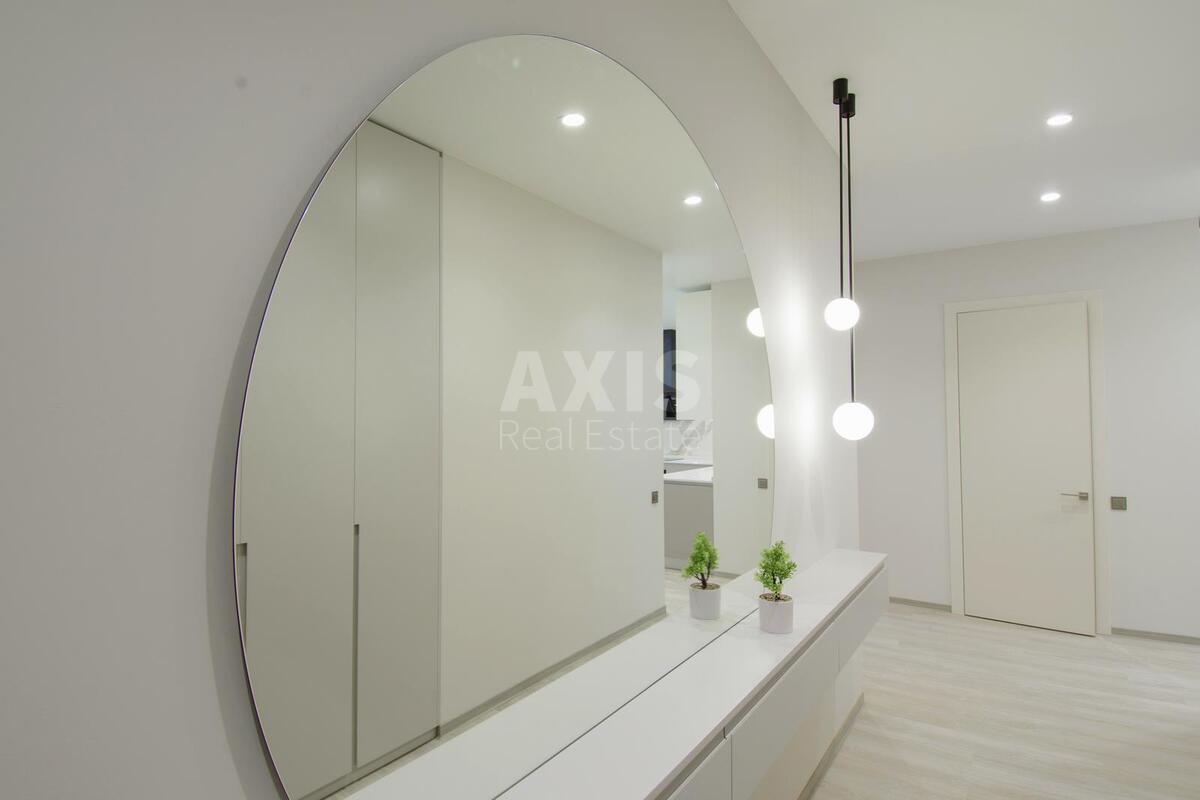 4k apartment vul. Antonovycha 118/196332817