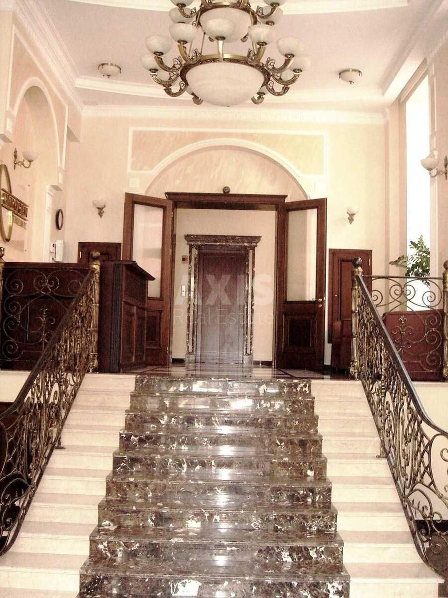 Office vul. Irynyns'ka 5/24, 682m2605293