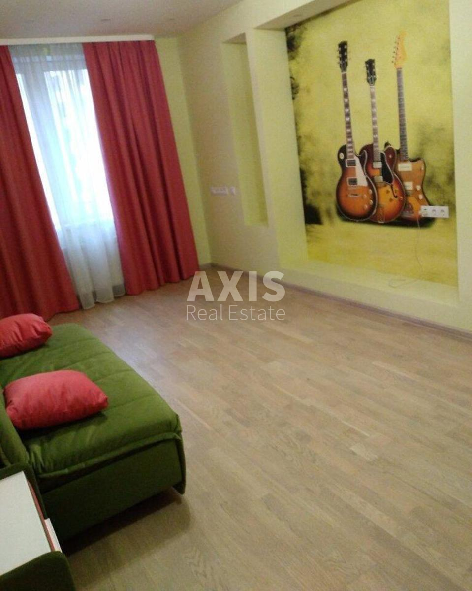 3k apartment vul. Poltavs'ka 102