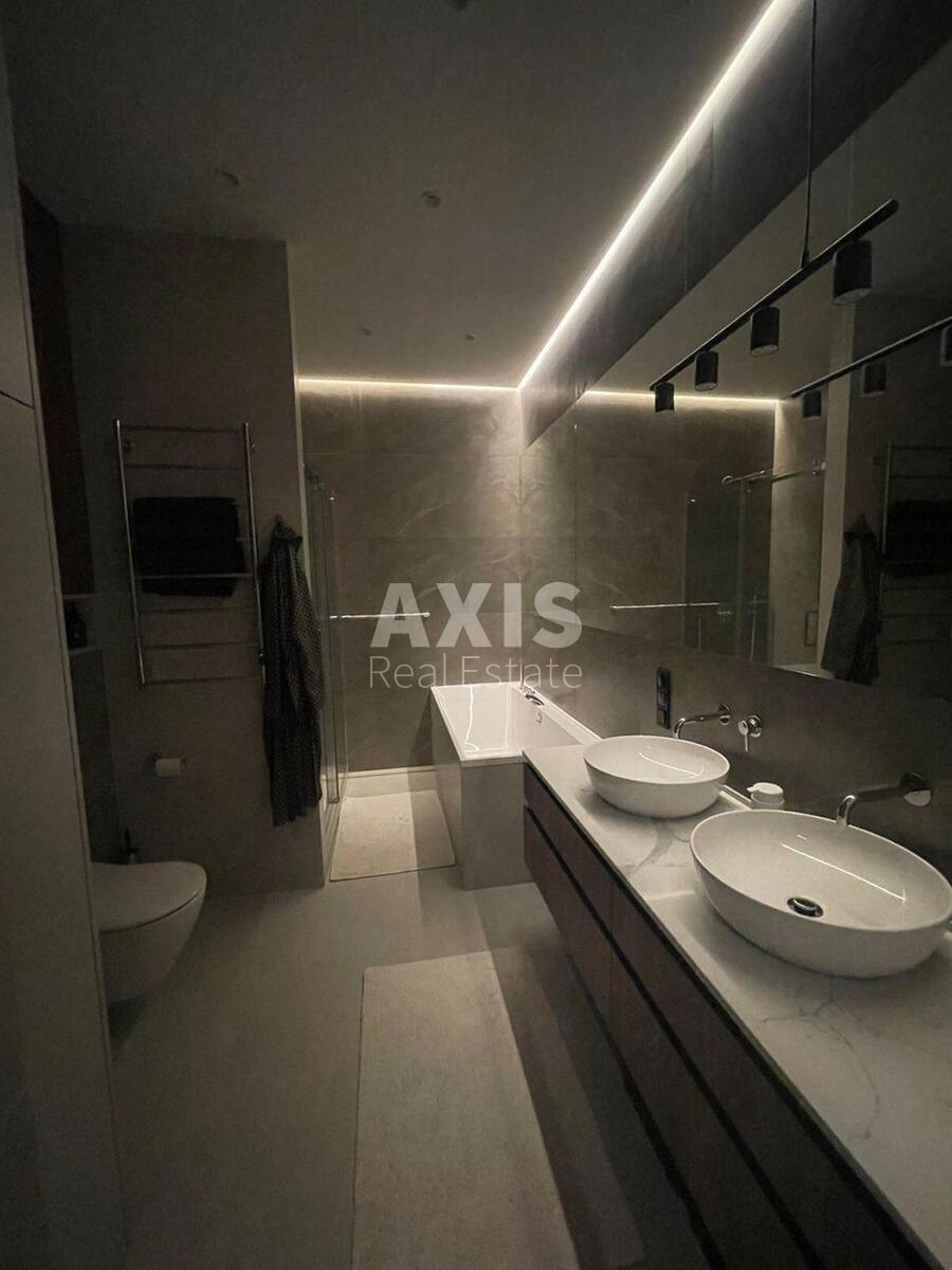 4k apartment nab. Dniprovs'ka 14571805