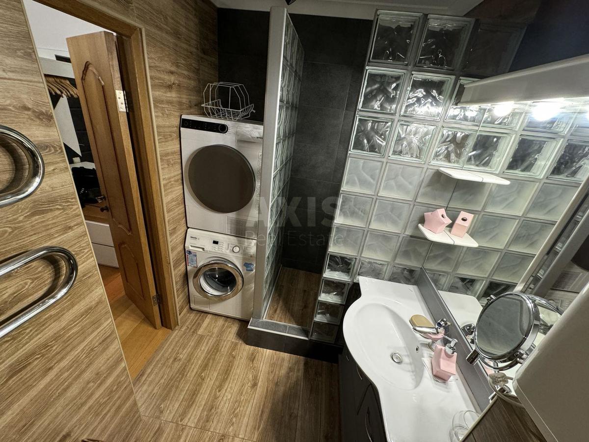 1k apartment vul. Ussurijs'ka 215
