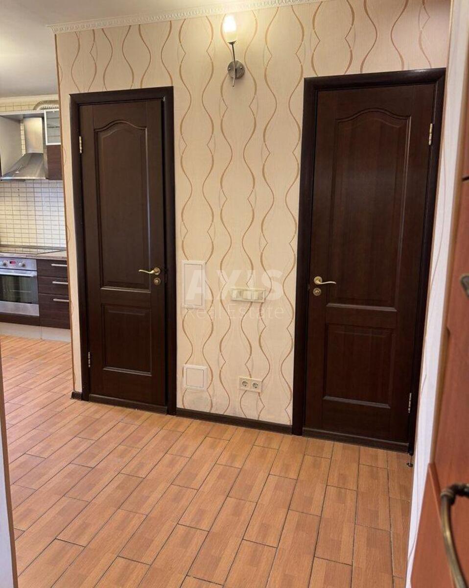 2k apartment vul. Avtozavods'ka 819