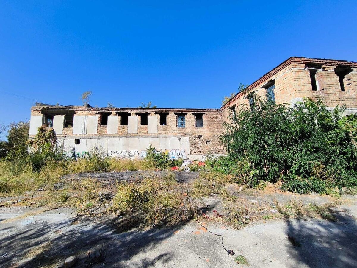 Service object vul. Malyshka Andrija 31, 1700m2605401