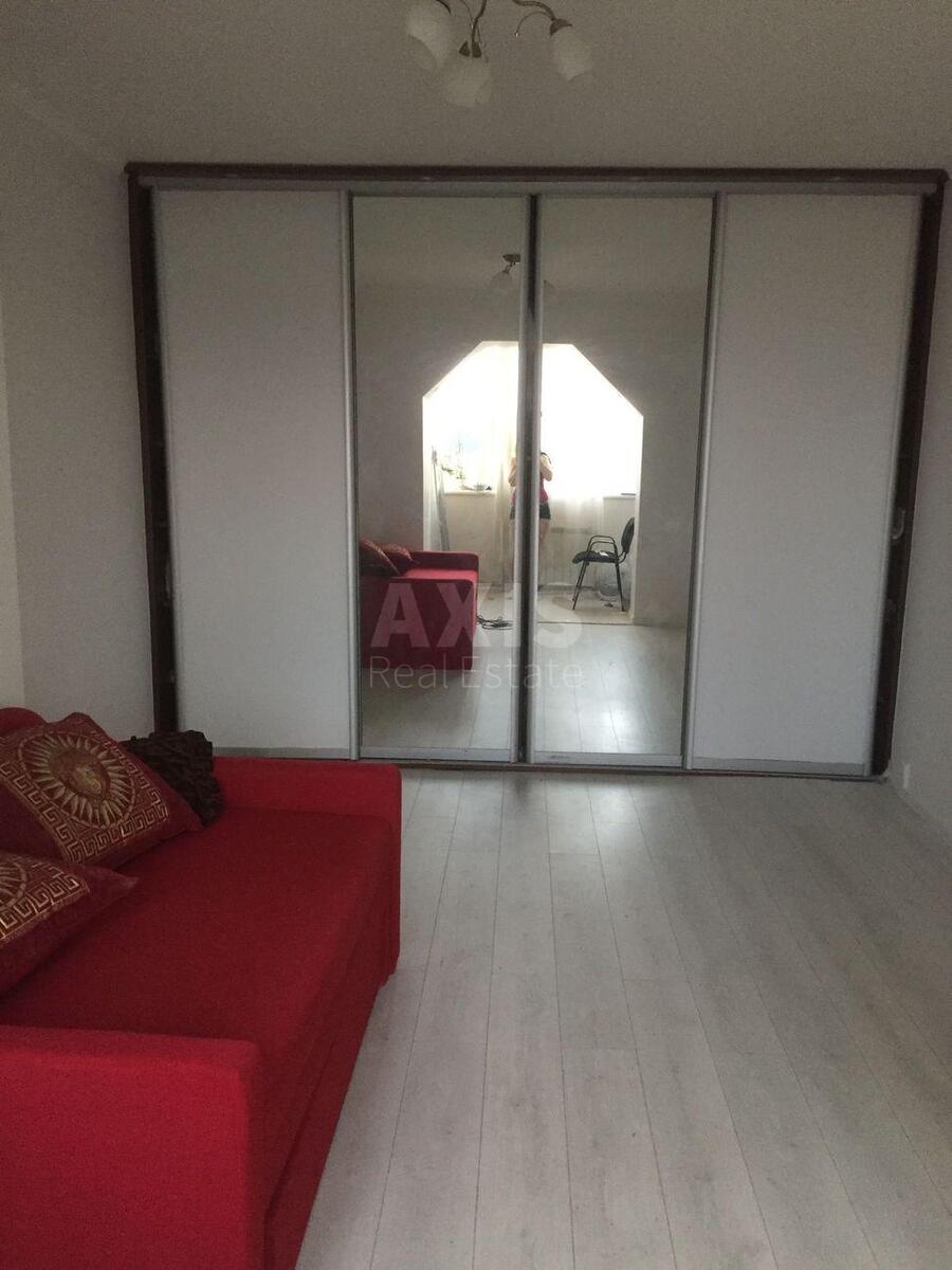 1k apartment vul. Lysjans'ka 92
