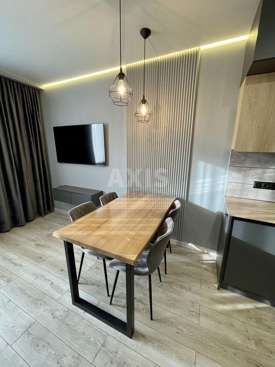 1k apartment vul. Grechka Marshala 10Ж0