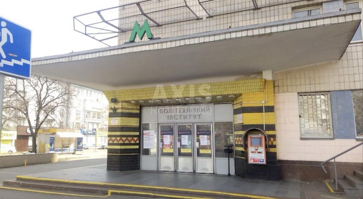 Trade object pr-t Berestejskij 30, 146m2608829