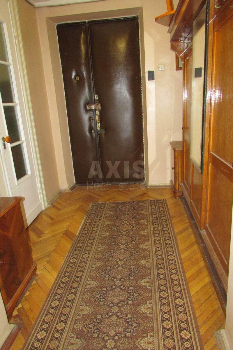 2k apartment vul. Volodymyrs'ka 1910