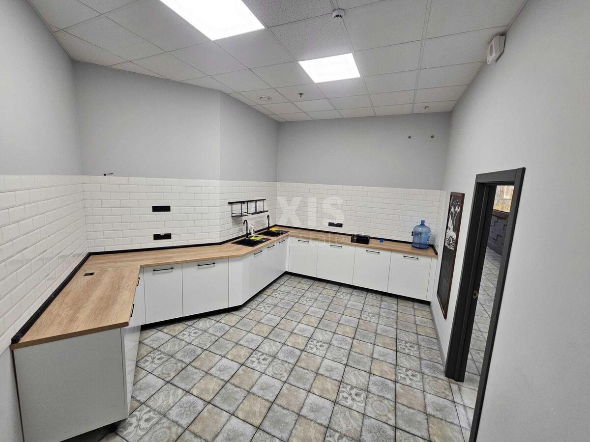 Office vul. Borshhagivs'ka 154, 677m2565919