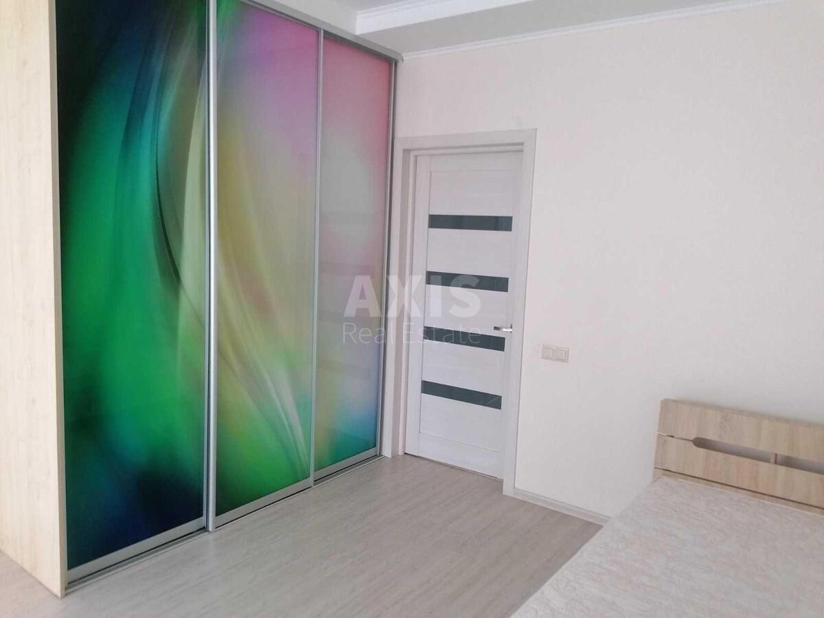 3k apartment pr-t Glushkova Akademika 9Д2