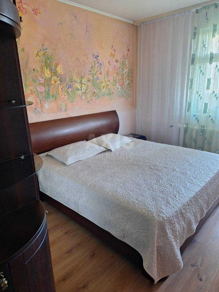 3к квартира ул. Пулюя Ивана 1625595